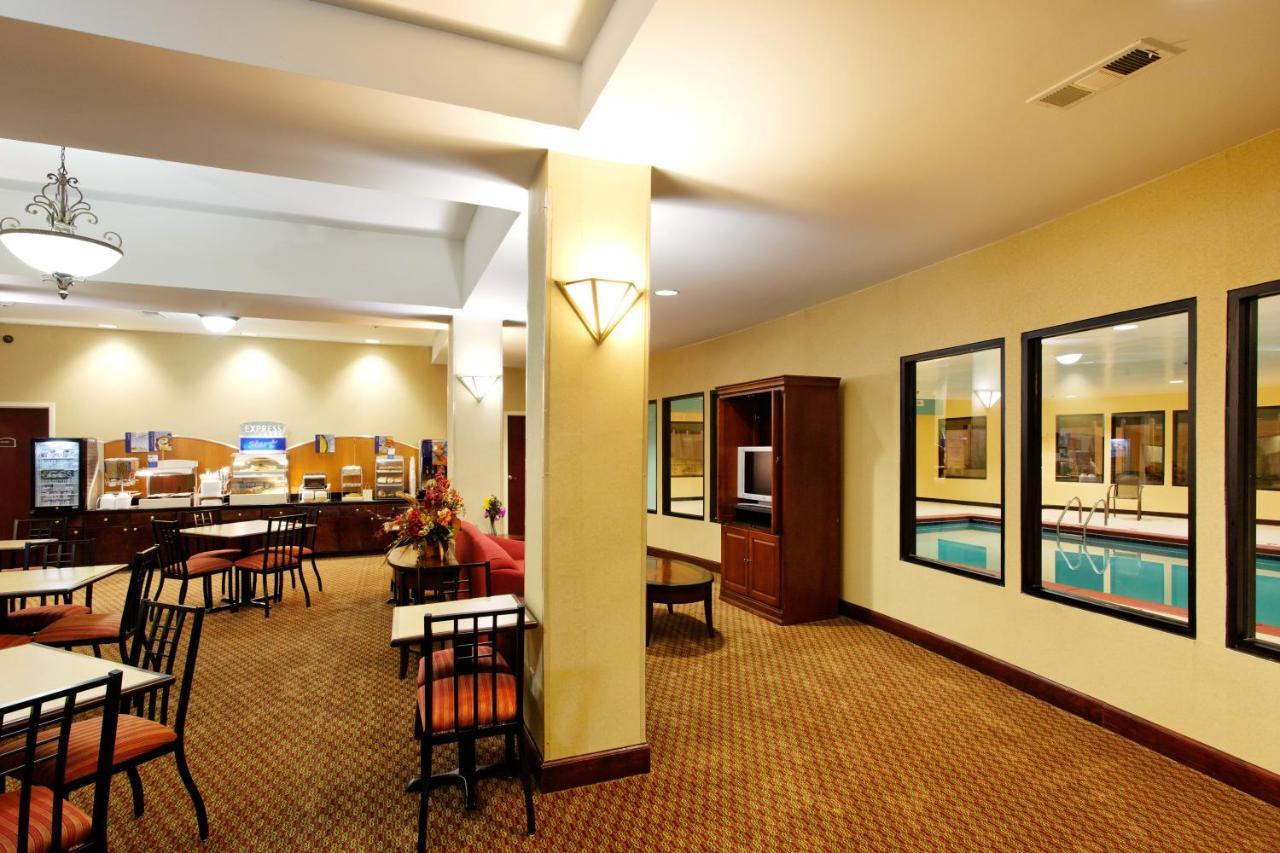 Holiday Inn Express & Suites Sylacauga Zewnętrze zdjęcie